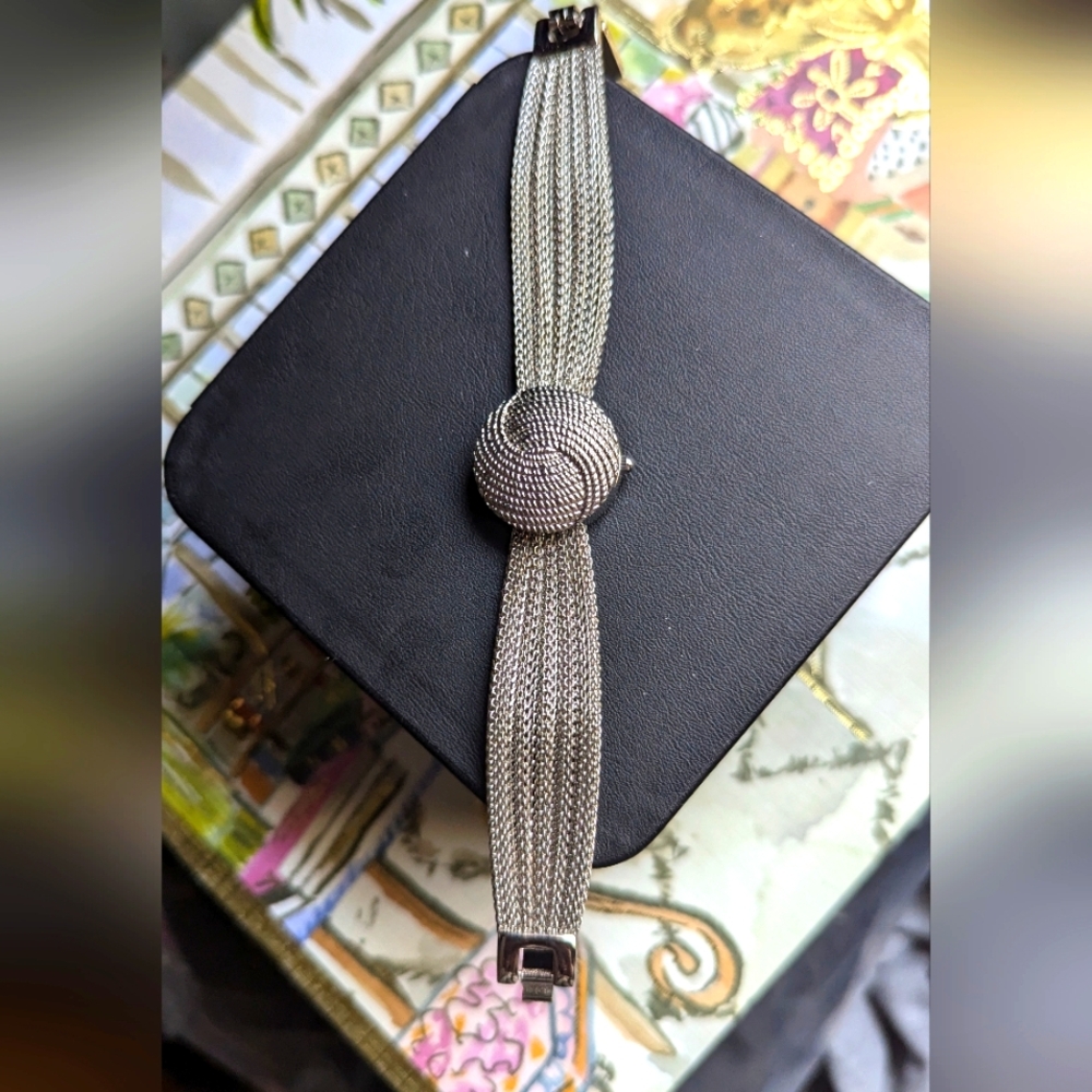 Jessica Vintage hidden Mesh Watch